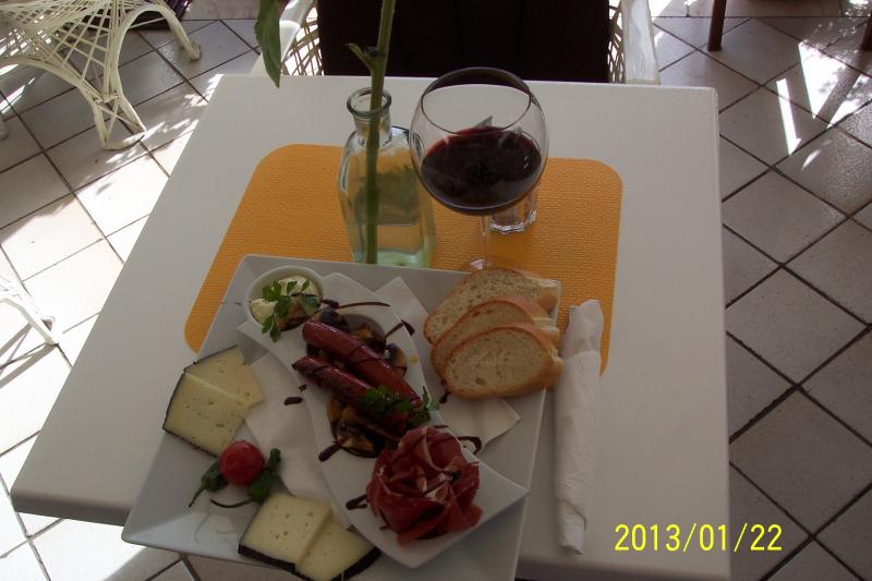 Name:  casito mediterrano 001.jpg
Hits: 1181
Gr��e:  52,2 KB