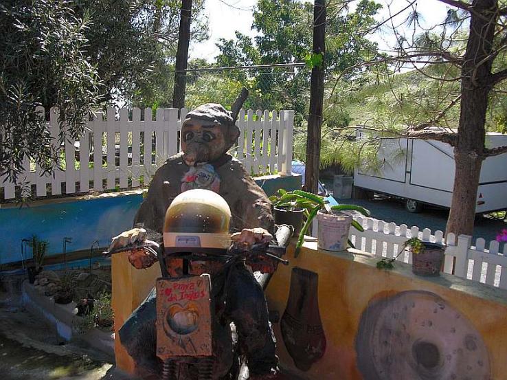 Name:  moto.jpg
Hits: 502
Gre:  105,1 KB