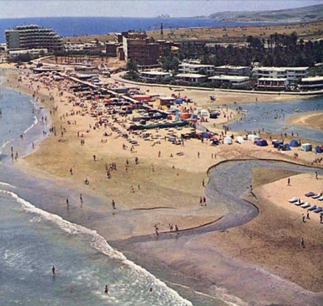 Name:  Maspalomas.jpg
Hits: 4899
Gre:  69,6 KB