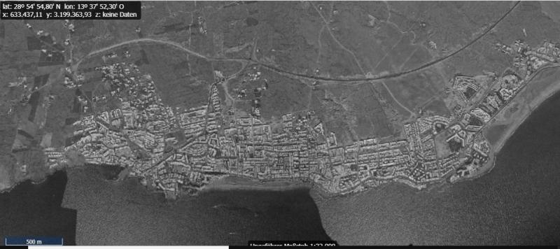 Name:  Luftbild aus ca. 500 m Hhe, Lanzarote Puerto del Carmen im Jahr 1990.jpg
Hits: 833
Gre:  49,7 KB